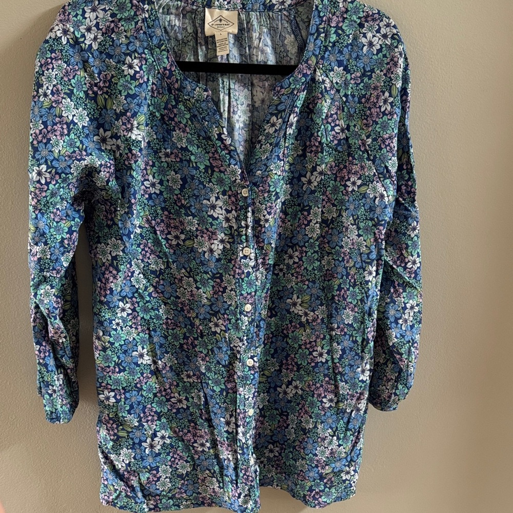 St. John's Bay Floral Top - Blue and Green